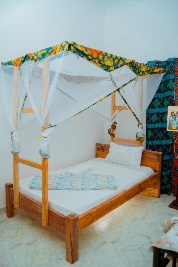The Belle View Inn Bed & Breakfast Moshi Buitenkant foto